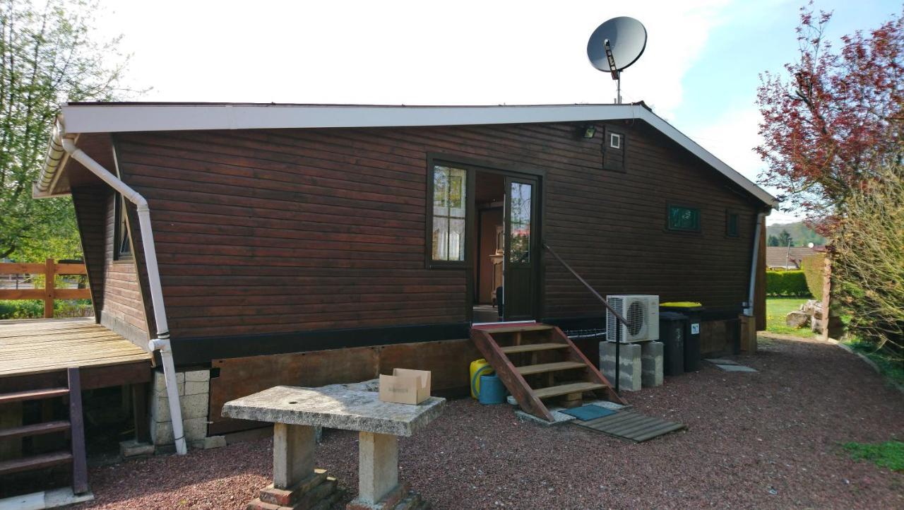 Chalet De Vacances Guisy Exteriör bild