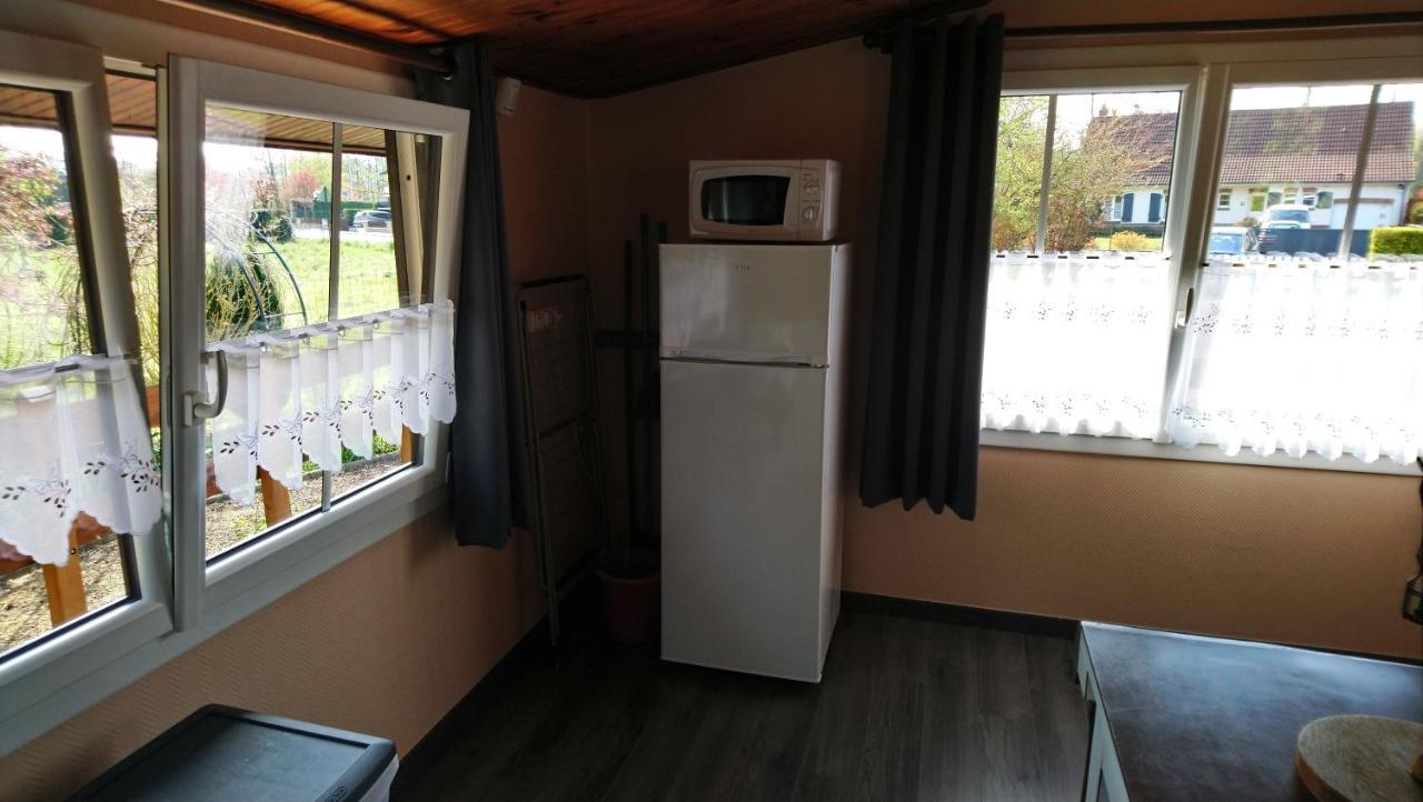 Chalet De Vacances Guisy Exteriör bild
