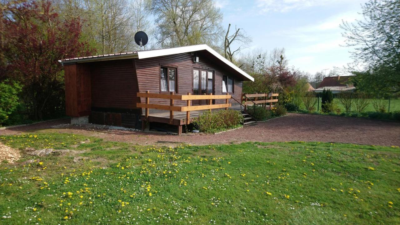 Chalet De Vacances Guisy Exteriör bild